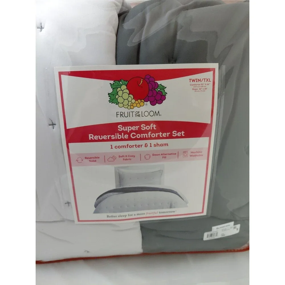 FRUIT OF THE LOOM SUPER SOFT REVERSIBLE COMFORTER SET Retails 85$